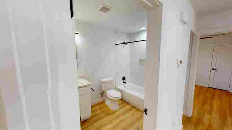 1 BR in Dallas