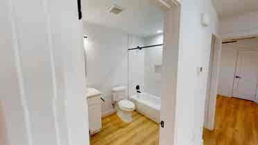 1 BR in Dallas