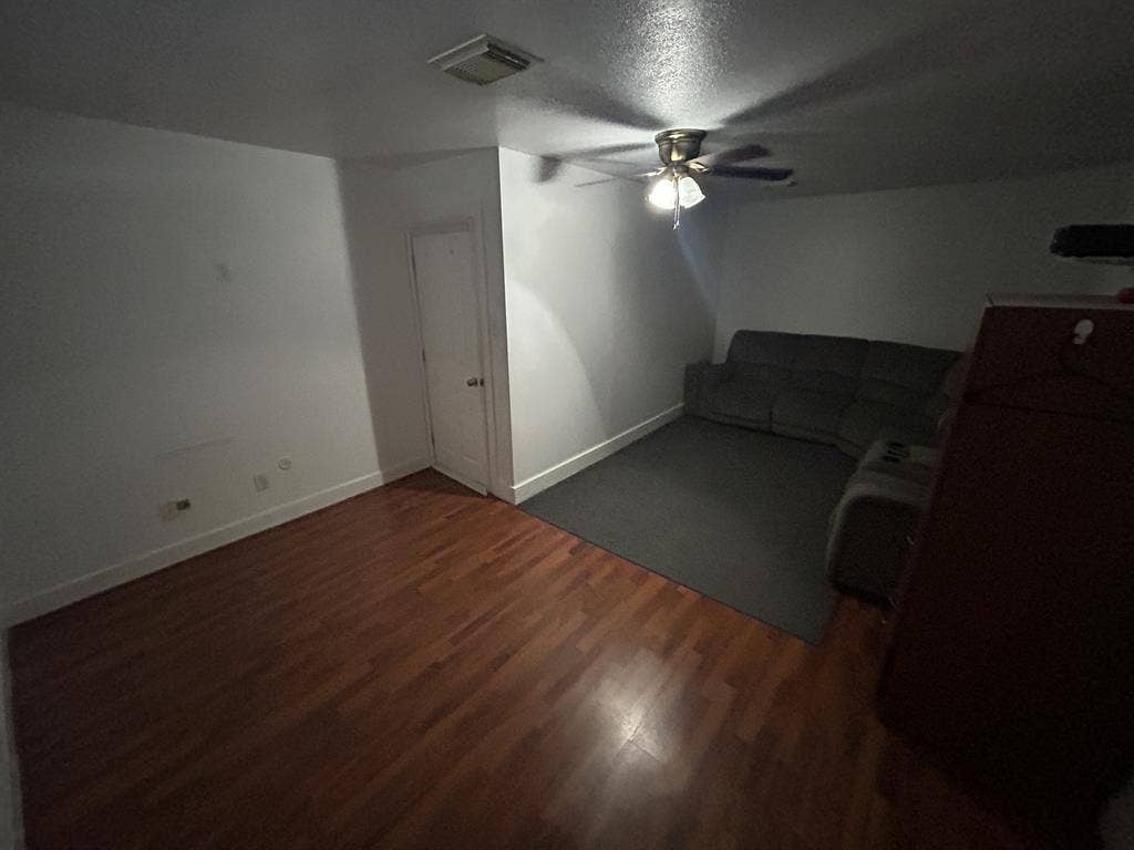 ALL UTILITIES INCLUDED!