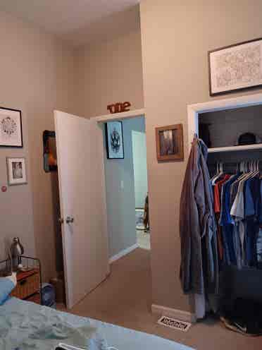 Room for rent!