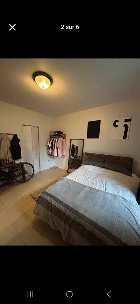 Room available right now