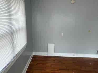 Multiple rooms for rent