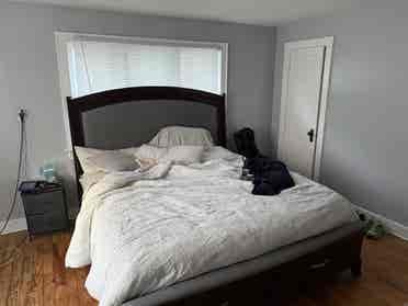 Multiple rooms for rent