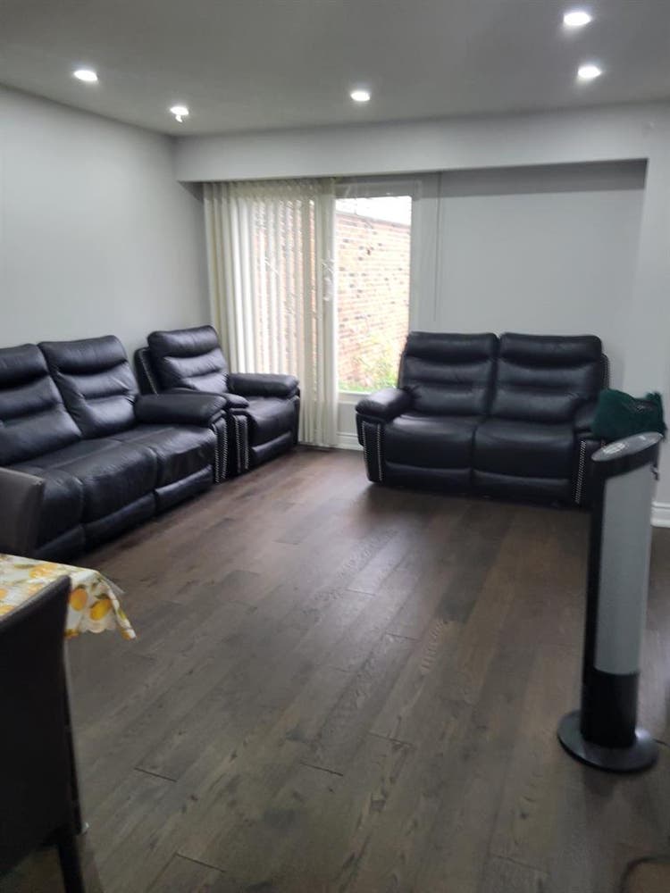 Private room in shared house.