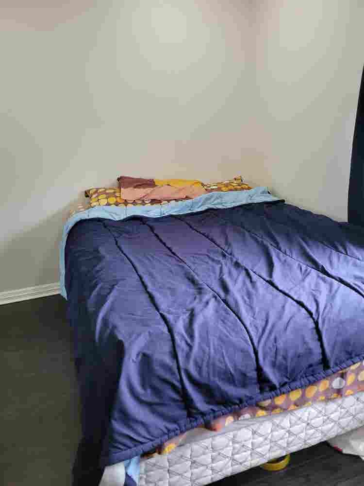 Private room in shared house.