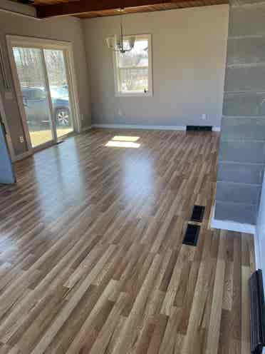 2 upstairs rooms for rent!