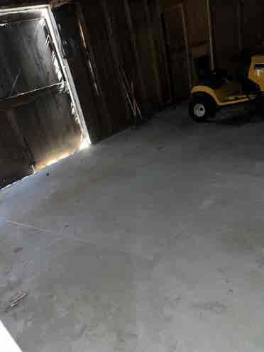 2 upstairs rooms for rent!