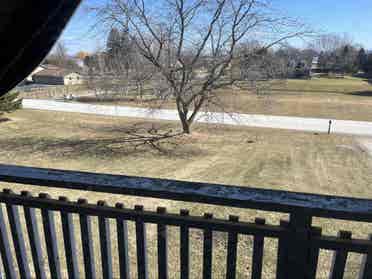 2 upstairs rooms for rent!