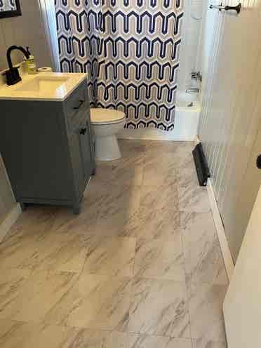 2 upstairs rooms for rent!