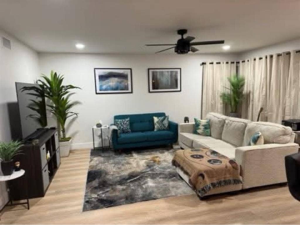 Looking for Roommate
| Chula Vista