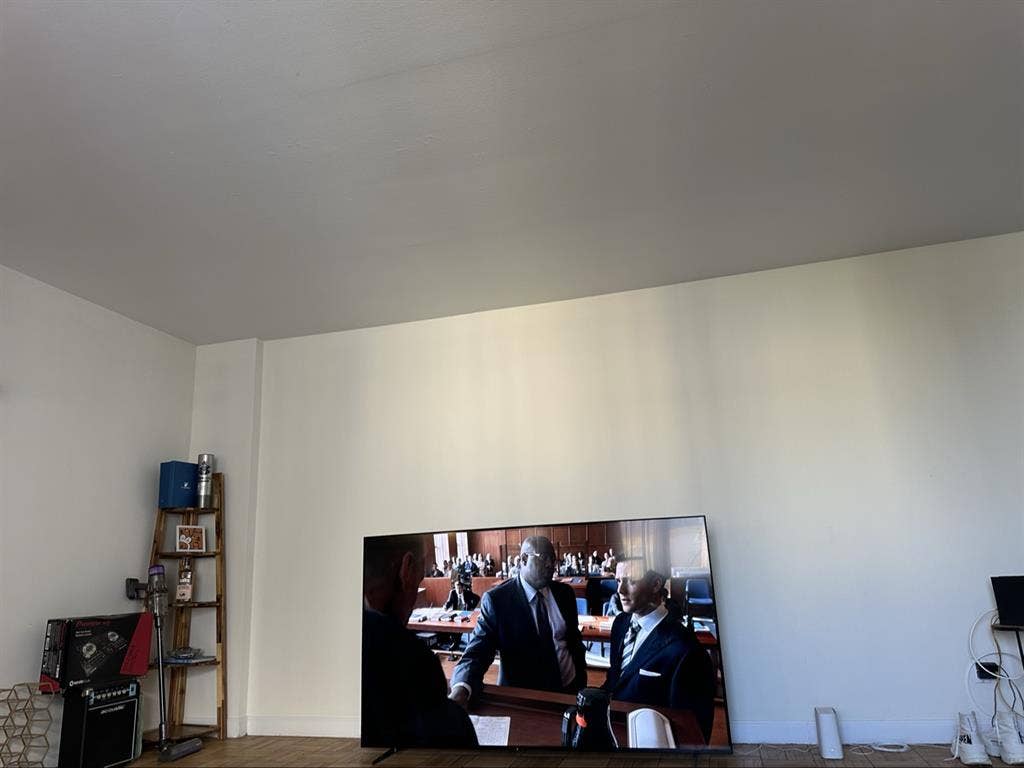 1 bedroom and bathroomm