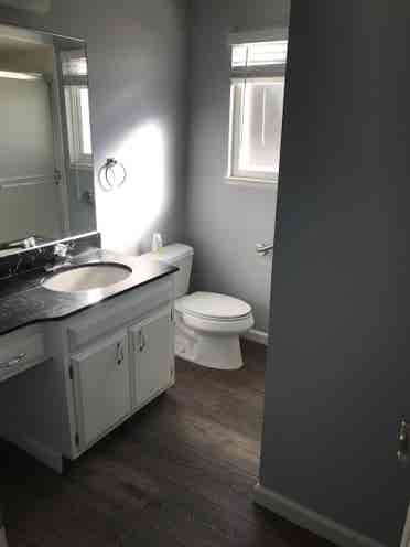 Spacious Master Bedroom & Bath