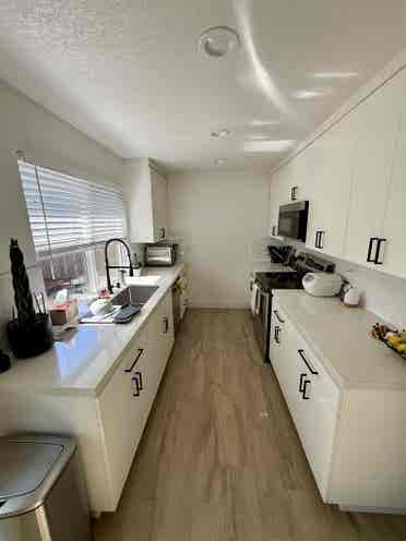 Room for rent in quiet clean house