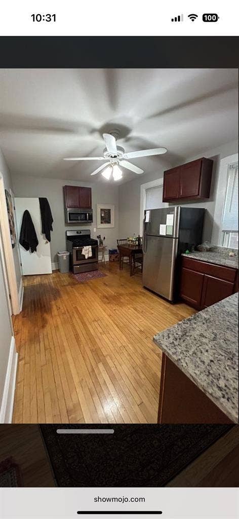 Subleaser in Depaul neighborhood