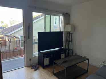 One Bd Apt Near UC Berkeley Campus