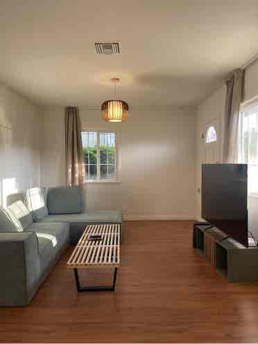 Alhambra Home| Walkable + Parking