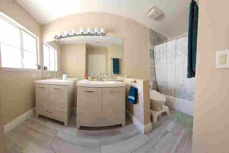 Home, 2 Rooms for rent