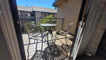Furnished bath Cozy Condo