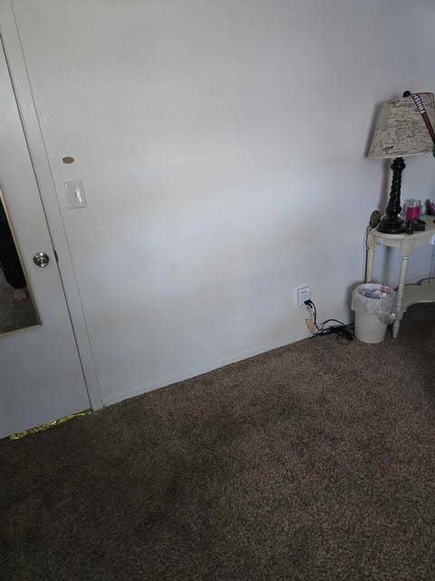 Private room for rent Available now