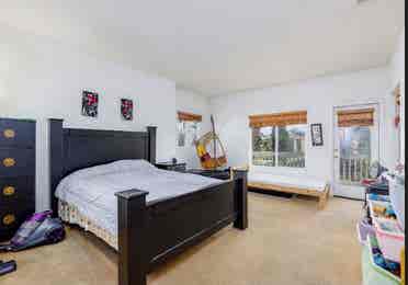 Master bedroom with own bathroom