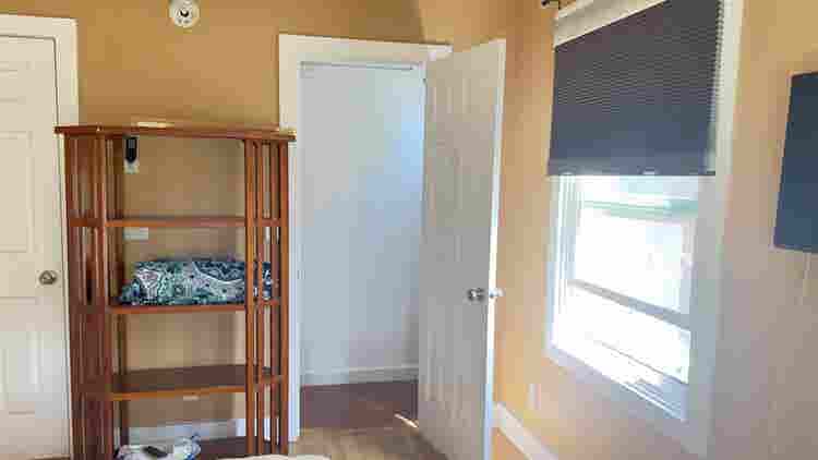 Private Room for Rent in Big House