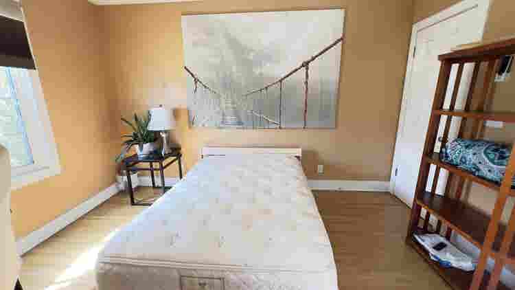 Private Room for Rent in Big House