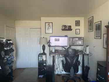Two rooms available to rent
