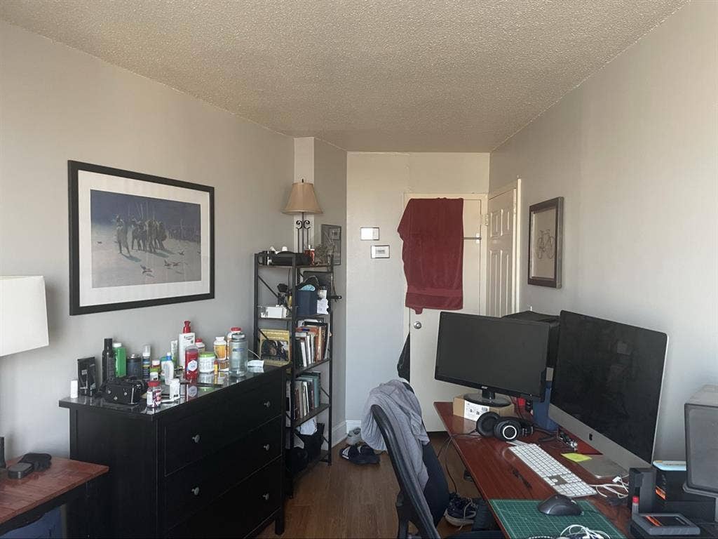 Two rooms available to rent