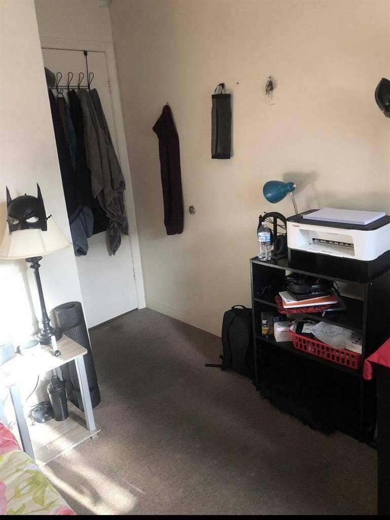 Spacious Private Accommodation