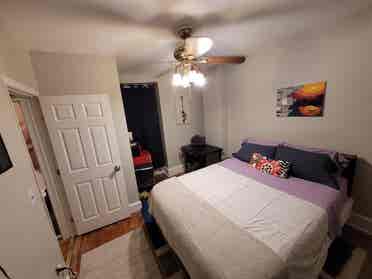Cozy & Convenient Rooms - N.W. D.C.