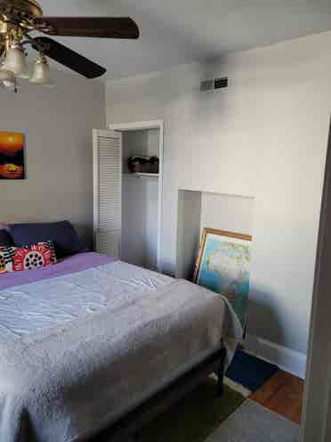 Cozy & Convenient Rooms - N.W. D.C.