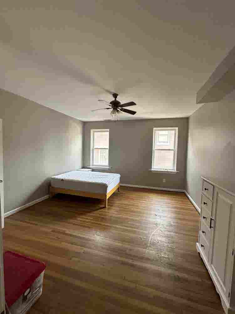 COZY APT CLOSE TO UC AND OTR