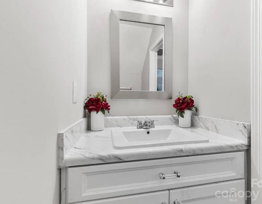 Cozy and comfy suite private bath