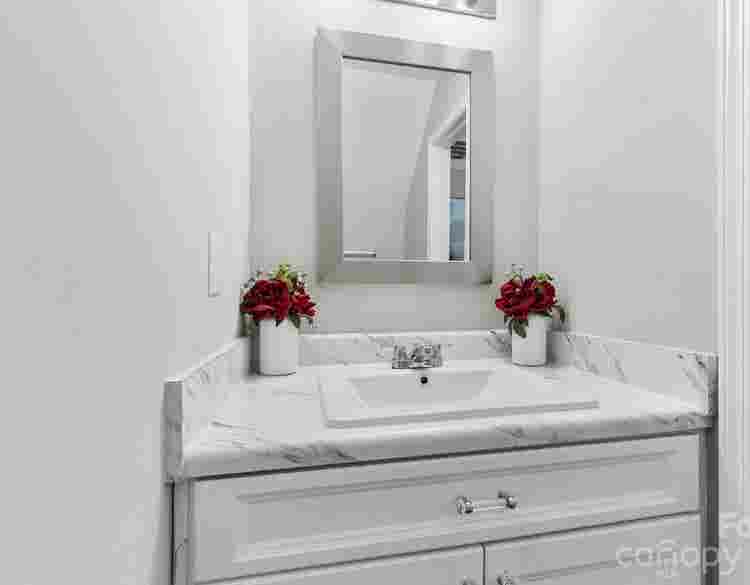 Cozy and comfy suite private bath