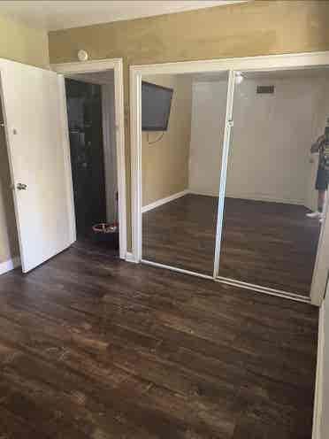 bedroom,   minutes from CBU