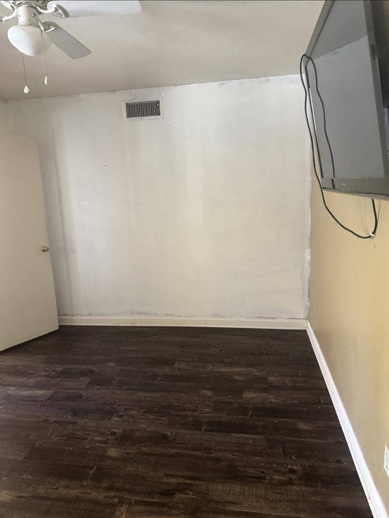 bedroom, minutes from CBU