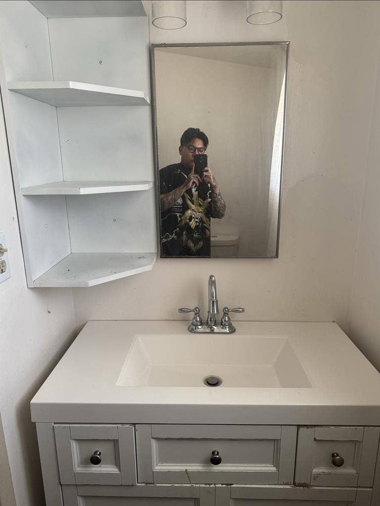 bedroom, minutes from CBU