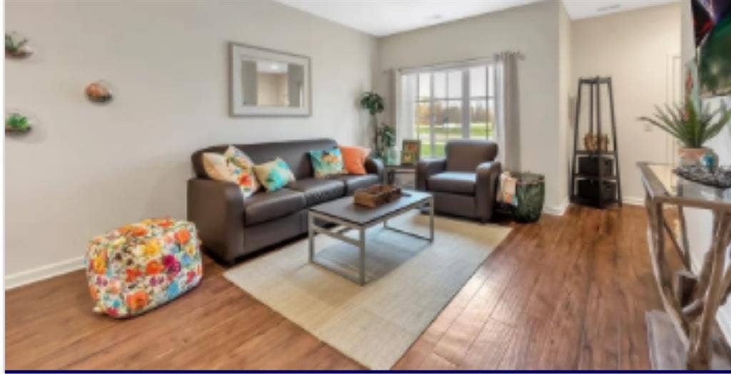 Looking to sublease URGENT!
