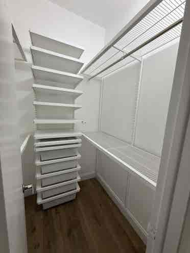 Roommate wanted in Kendall area