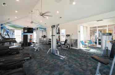 private girl
room need sublease ASAP