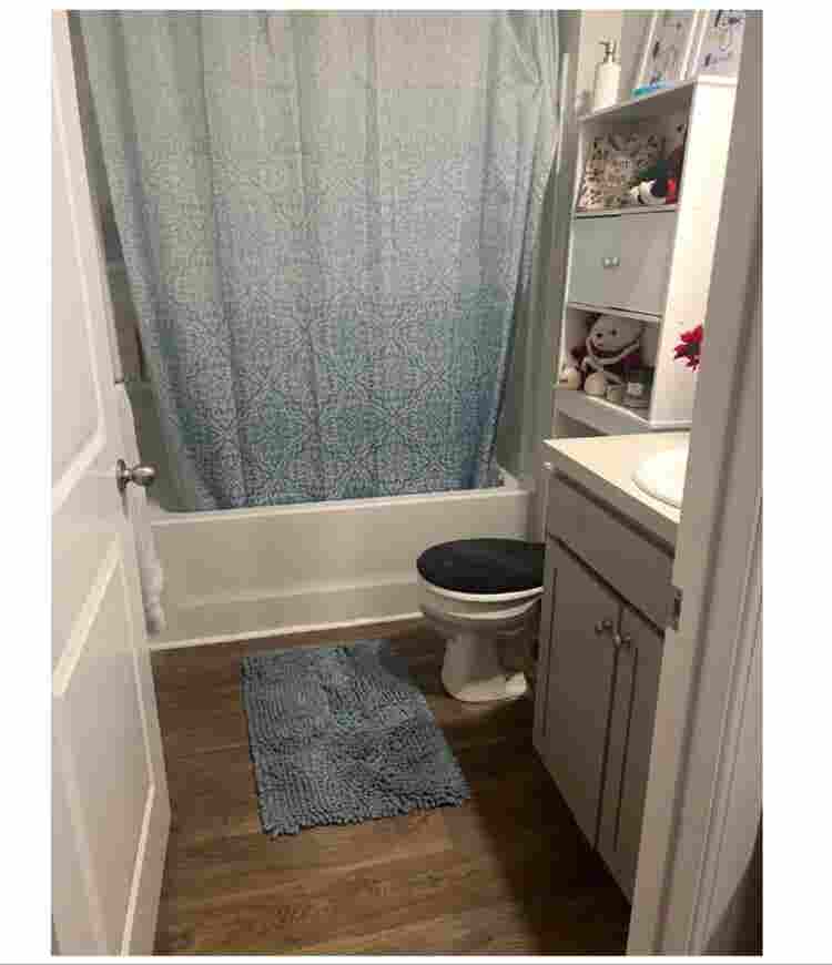 Room in good neighborhood