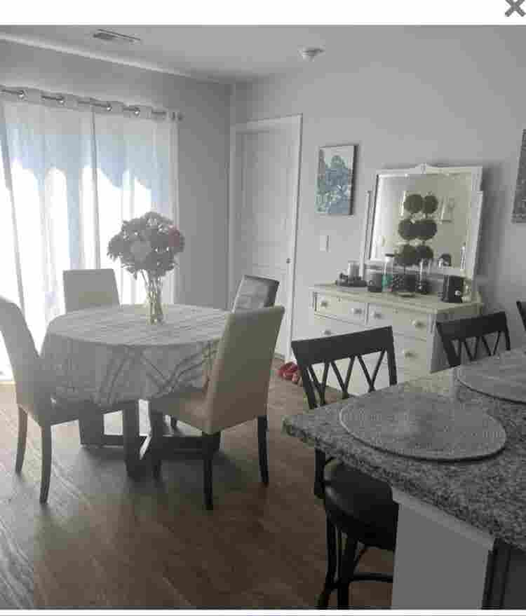 Room in good neighborhood