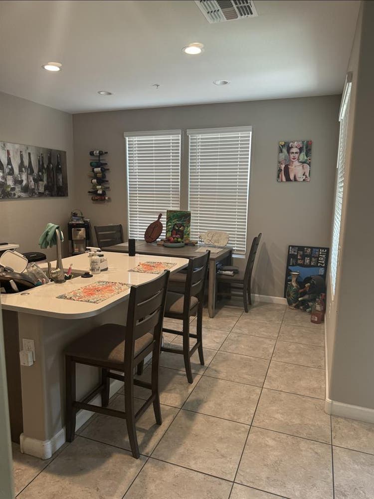 Rooms for rent