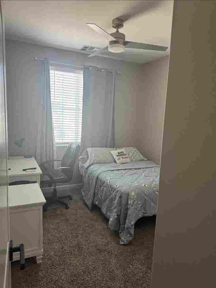 Rooms for rent