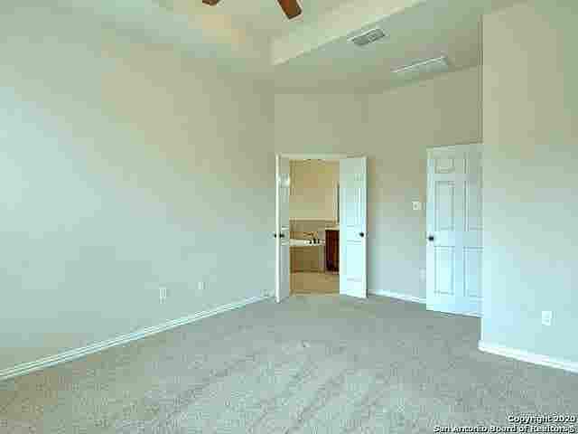 Master Bedoom for Rent