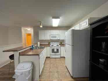 Seeking a female roommate BR