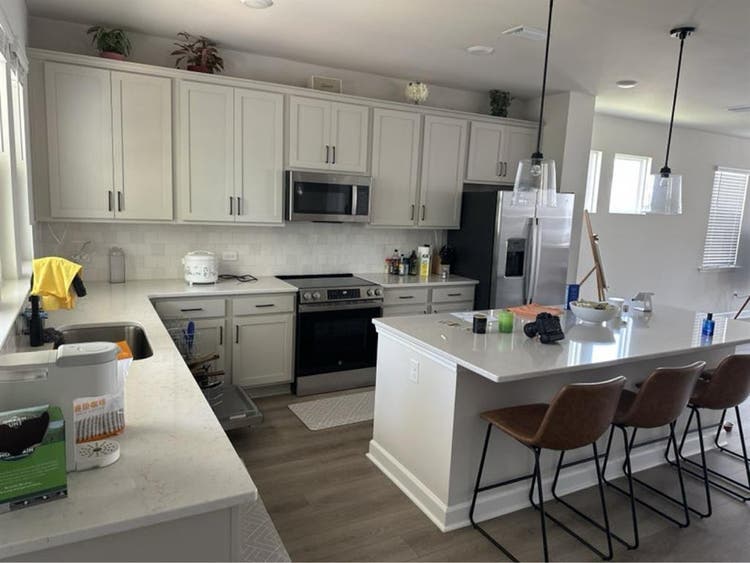 Master Bedroom for rent