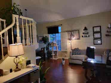 Private Bedroom/Bath Tranquil Home