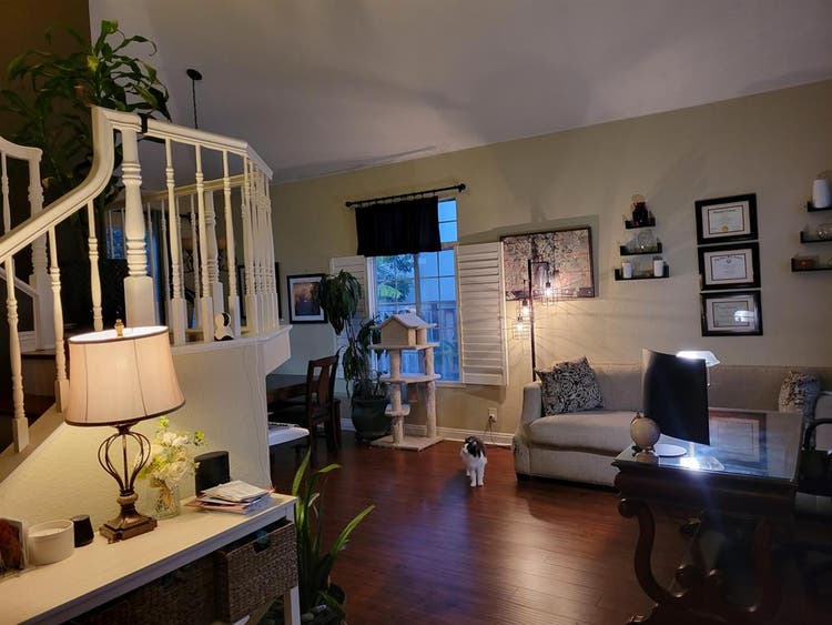 Private Bedroom/Bath Tranquil Home