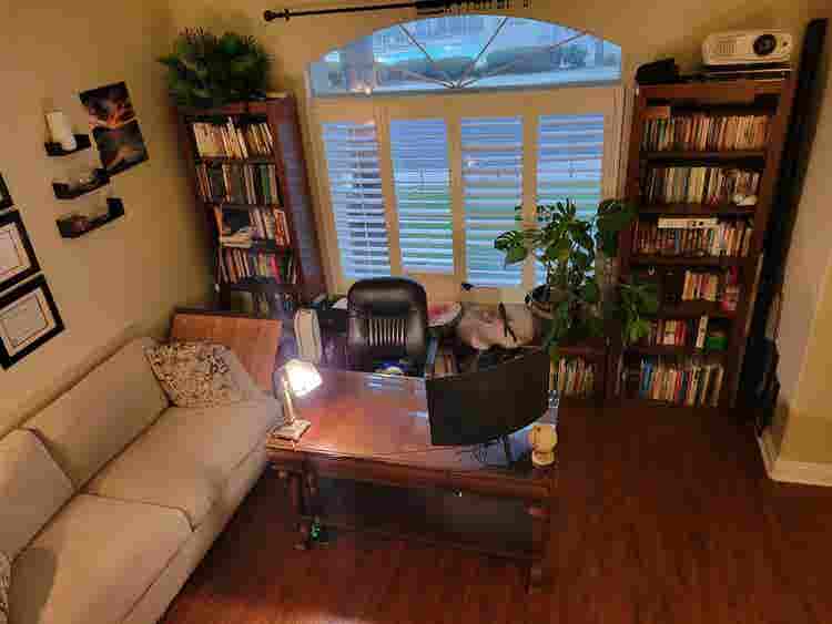 Private Bedroom/Bath Tranquil Home